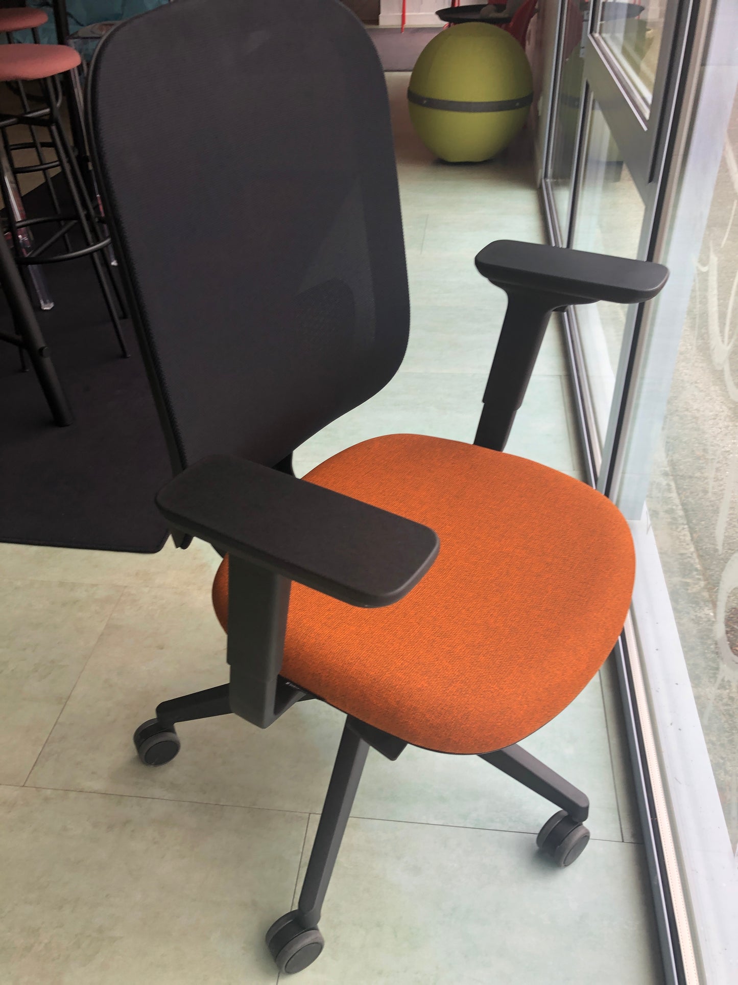 Fauteuil Alaïa Sokoa